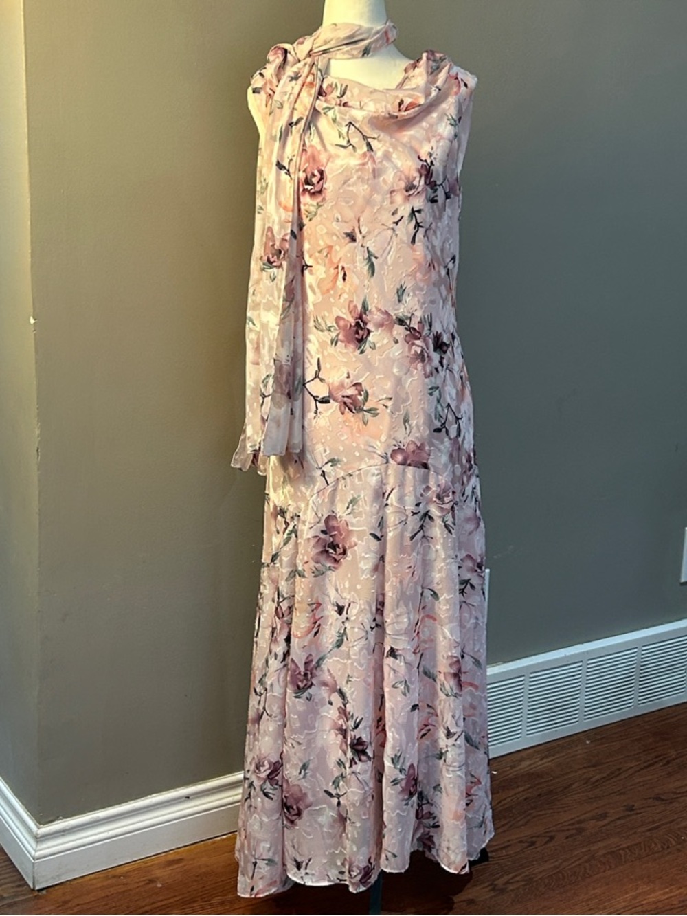 Alex Evenings Pink & Purple Floral Sleeveless Maxi with Matching Scarf size 8